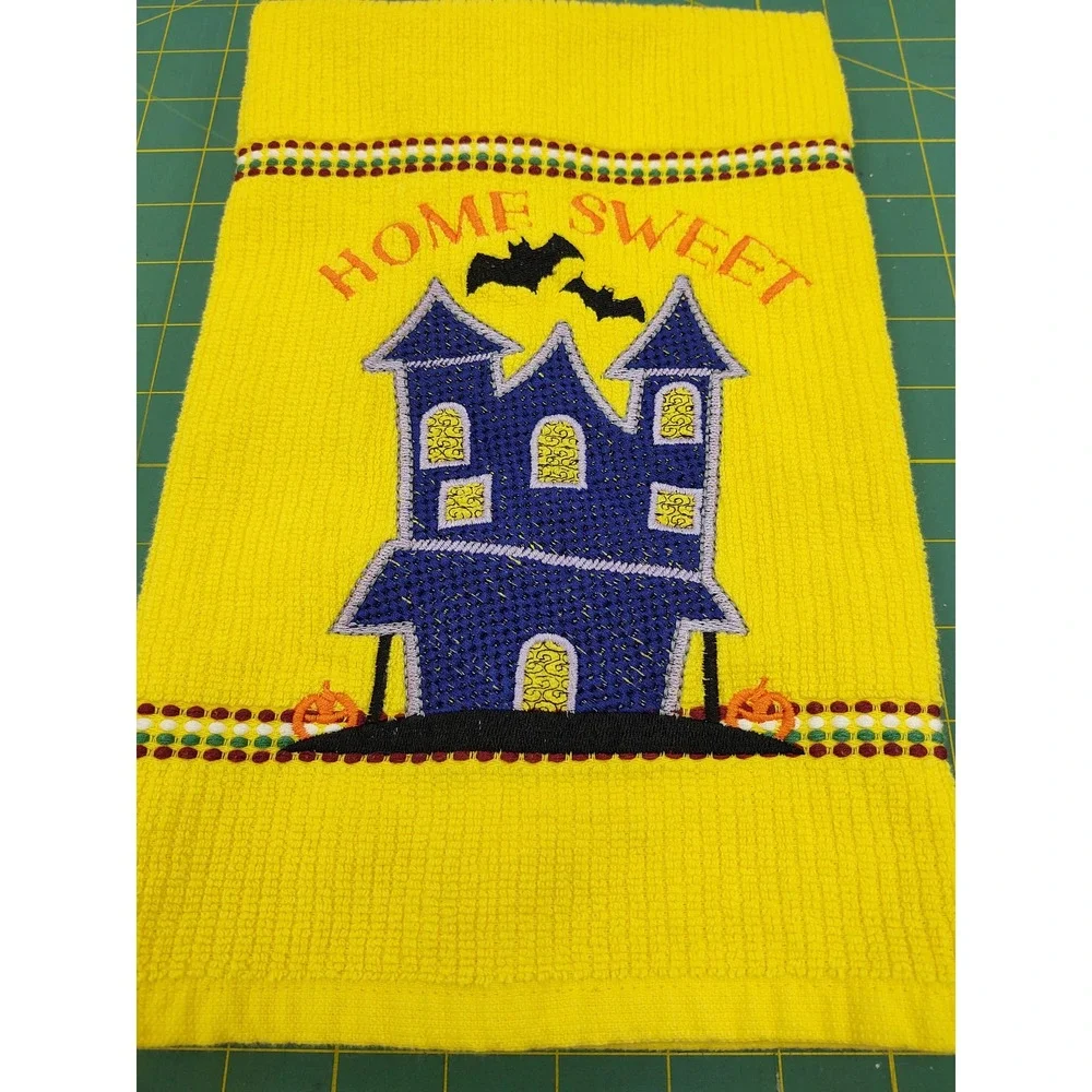 Home Sweet House Vintage Retro Design Halloween Fall Bar Tea Kitchen Towe